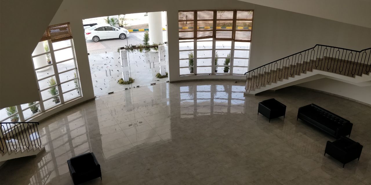 Prestige Lakeside Habitat