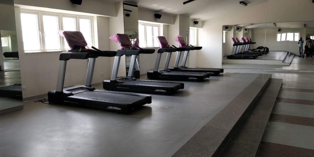 Prestige Lakeside Habitat